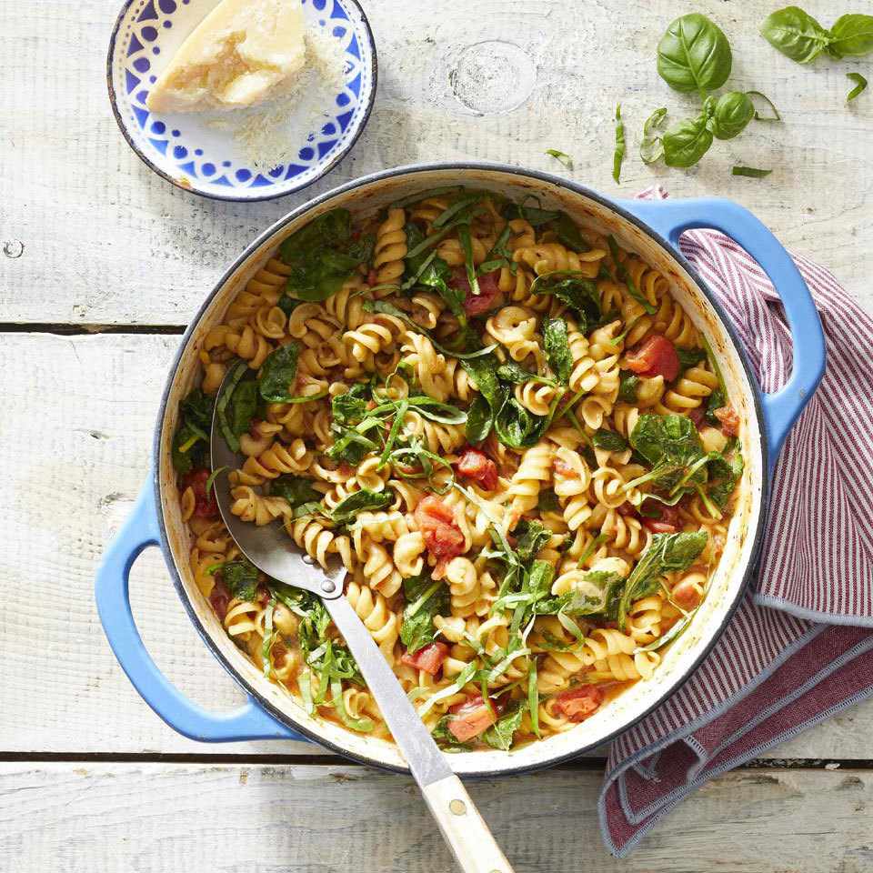 15+ 30-Minute One-Pan Dinner Recipes for Spring