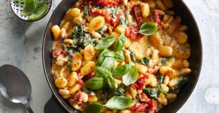 15 Anti-Inflammatory Spring Skillet Recipes