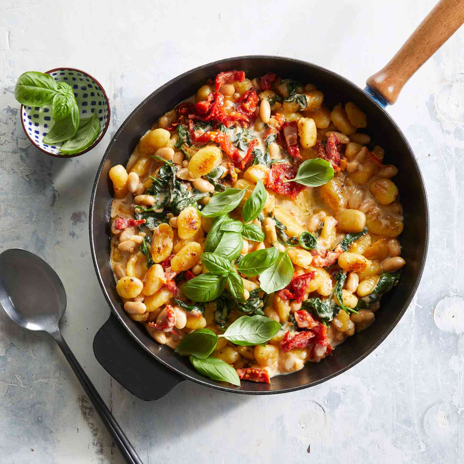 15 Anti-Inflammatory Spring Skillet Recipes