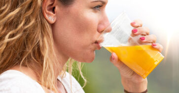 Why People Over 40 Should Stop Drinking These High-Sugar Beverages To Lose Weight