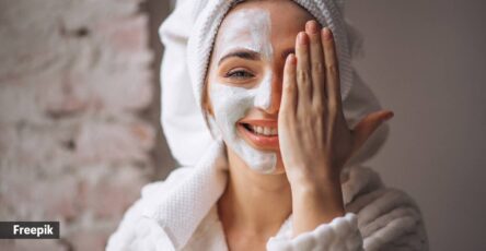 Expert Suggests Three Skincare Practices You Should Start Following While You're Still Young