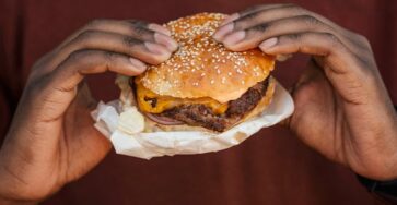 Can you really lose weight eating fast food?