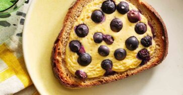 7 Best High-Protein Snacks For People With Diabetes