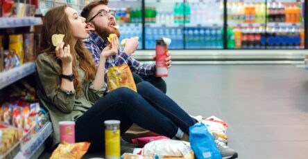 Cognitive decline: Scientists have known for years that diets high in fat and sugar can damage the brain