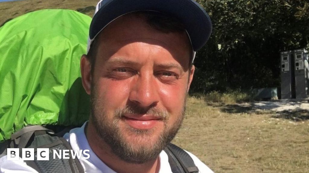 Ex-Sailor Paul Harris Travels The Uk Coast For Mental Health