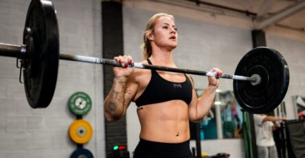 If you want to get strong, stop avoiding food