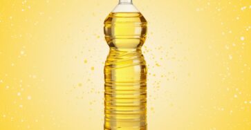 Is vegetable oil healthy? What a dietitian says