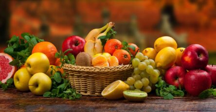 Know the health benefits of eating seasonal foods in the summer