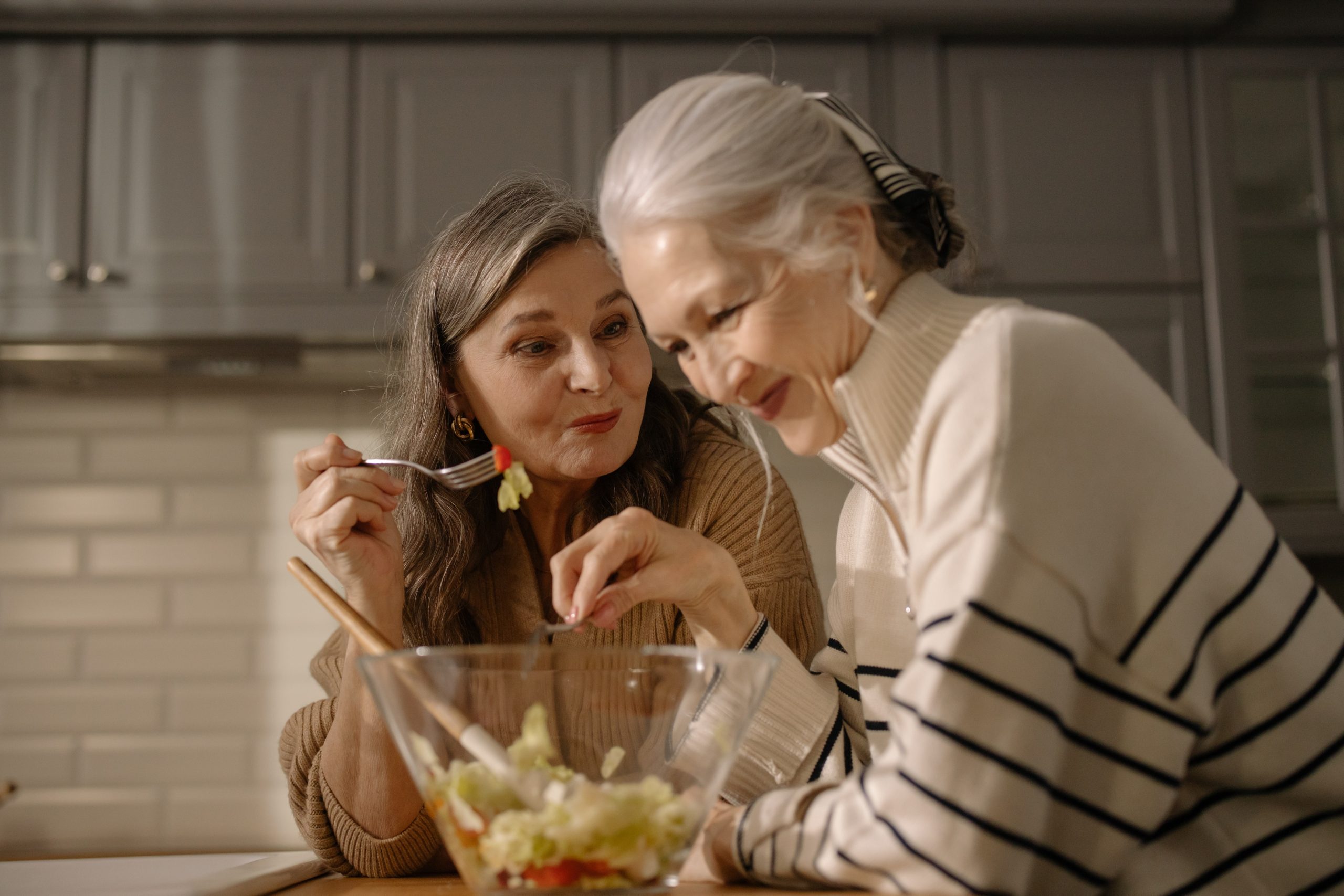Losing weight can be difficult as you age, follow these weight loss tips for seniors Losing weight can be difficult as you age, follow these weight loss tips for seniors