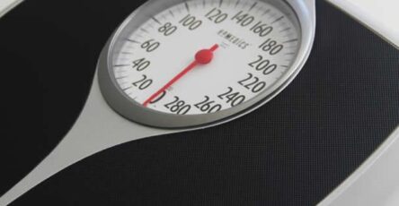 Weight loss leads to increased efficiency of skeletal muscle mitochondrial energy production