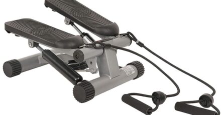 Reach your fitness goals with the mini stepper: a versatile training companion